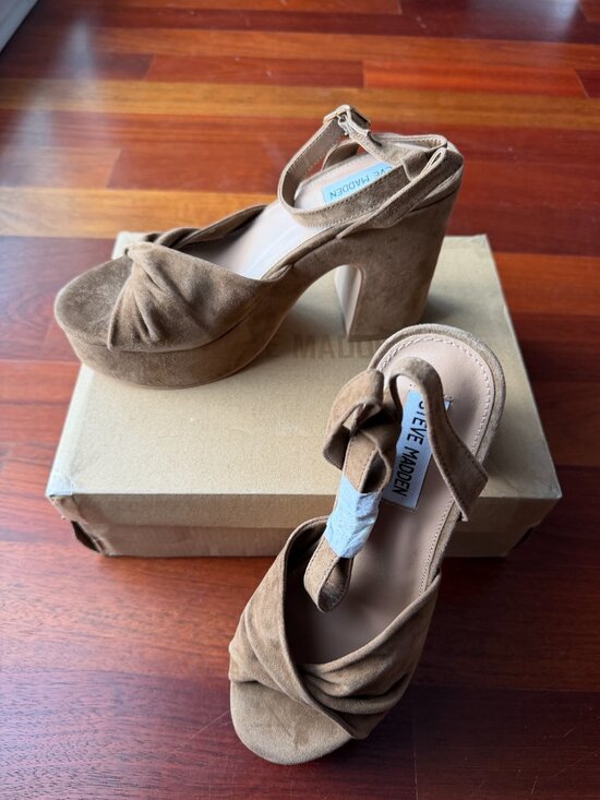 Steve Madden Shoes - Steve Madden Caelan Suede Block Heel Platform Sandals